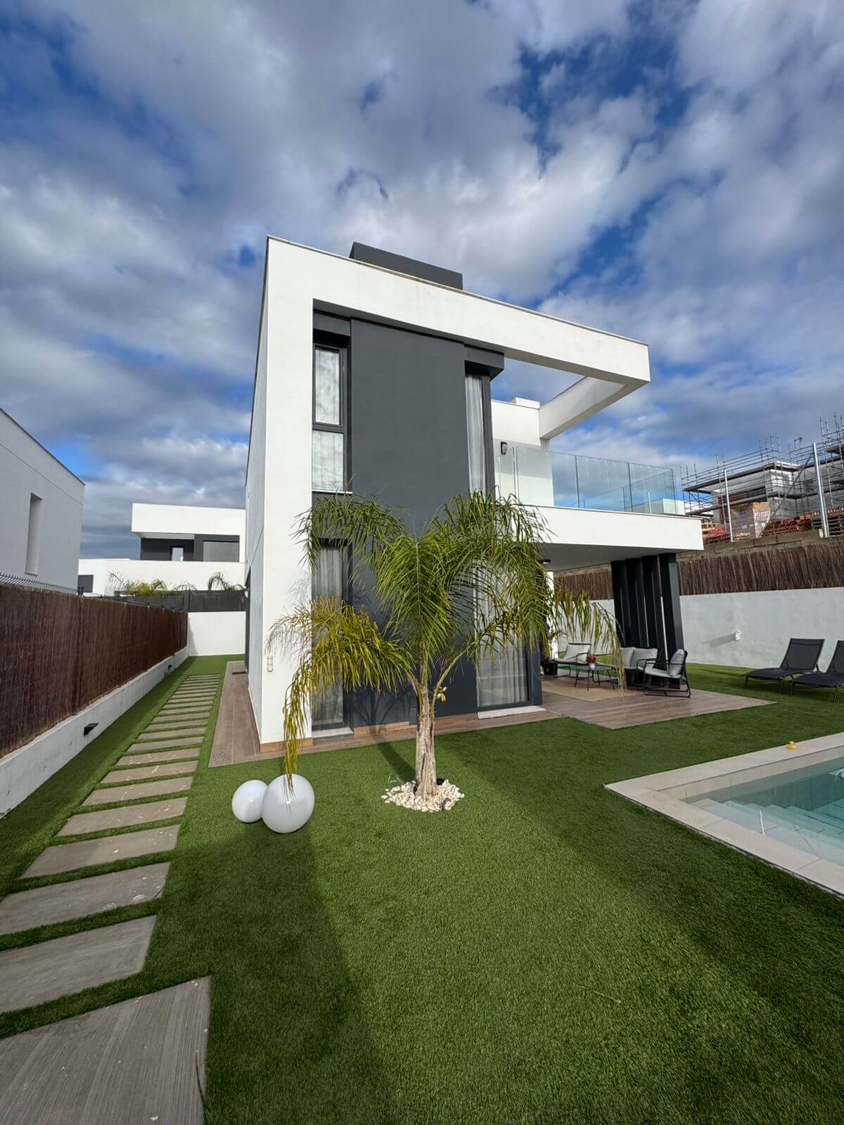 Inmologística e inversiones inmobiliarias de alto valor